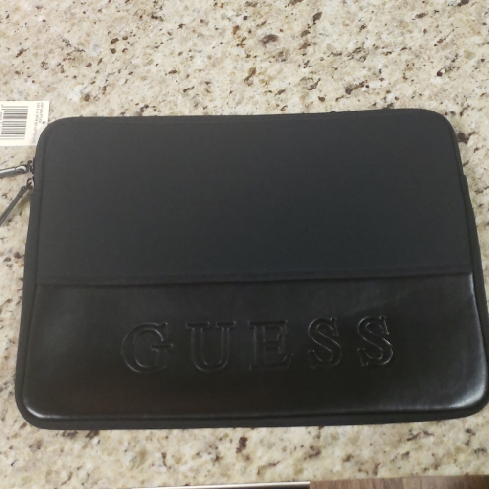 Guess laptop case
